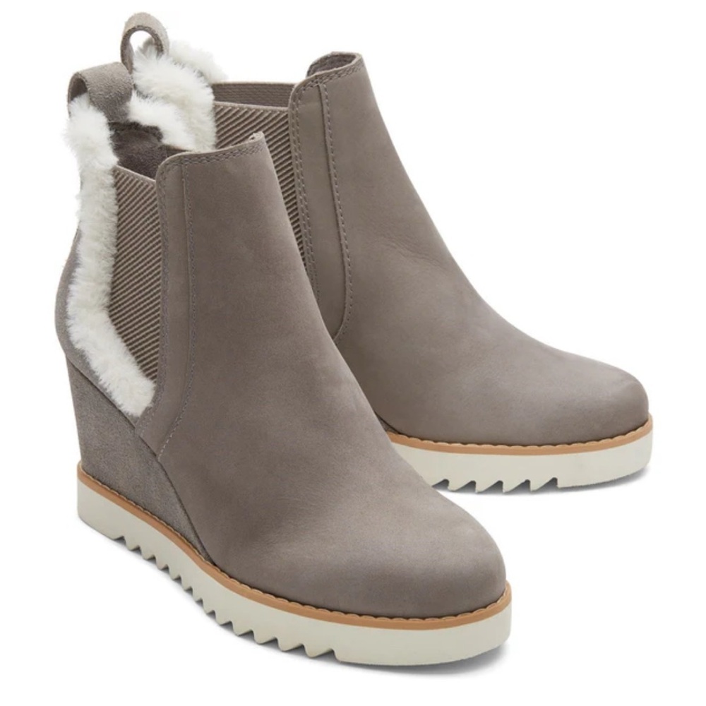 Toms Maddie Gray Ankle Boots with Wedge Heel Size 8